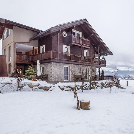 Apartment In Neukirchen Am Gro Venediger Wald im Pinzgau Exterior photo